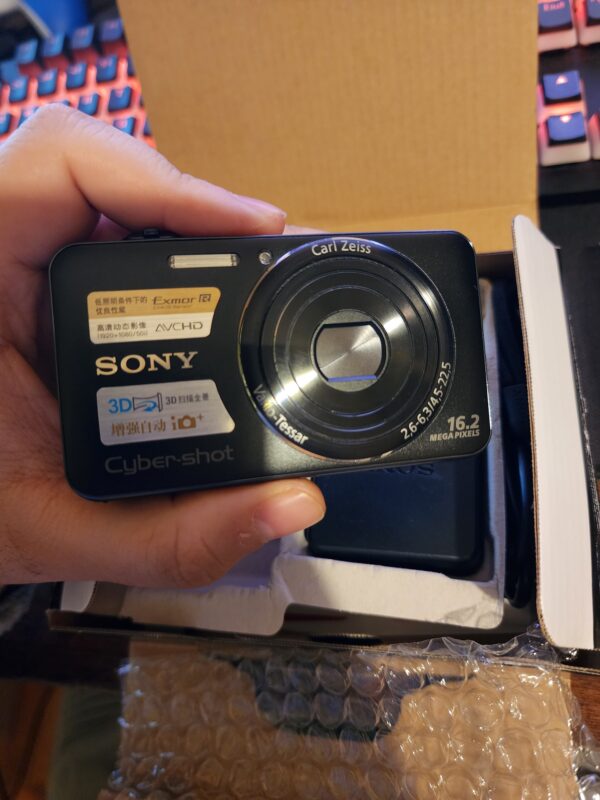 20251227_181841 Sony DSC-WX50