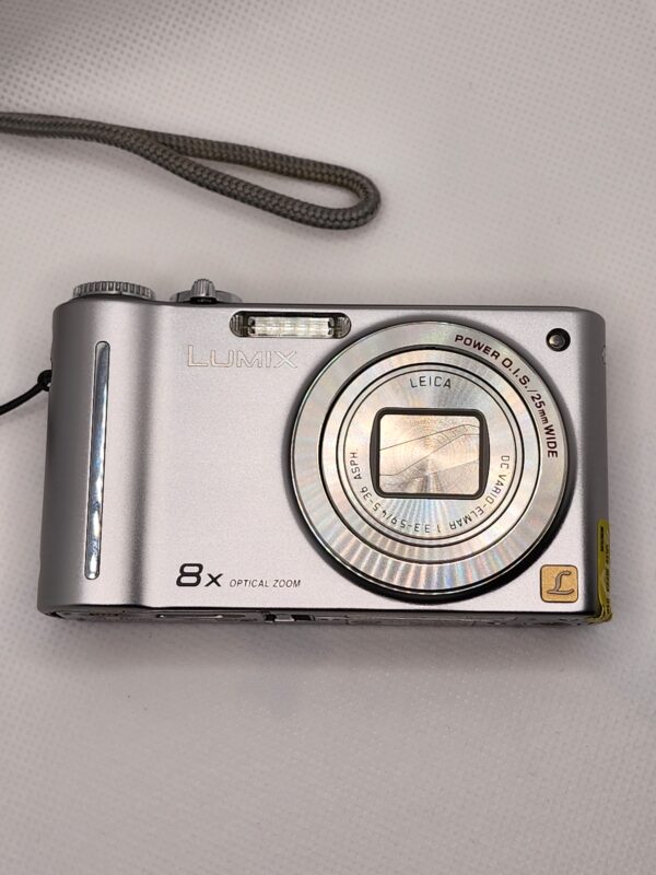 20251231_213735 Panasonic DMC-ZR1