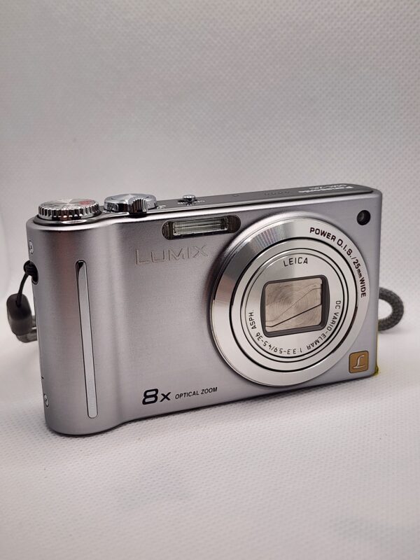 20251231_213800 Panasonic DMC-ZR1