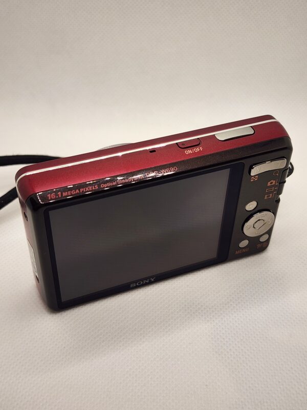 Sony Cyber-shot DSC-W690