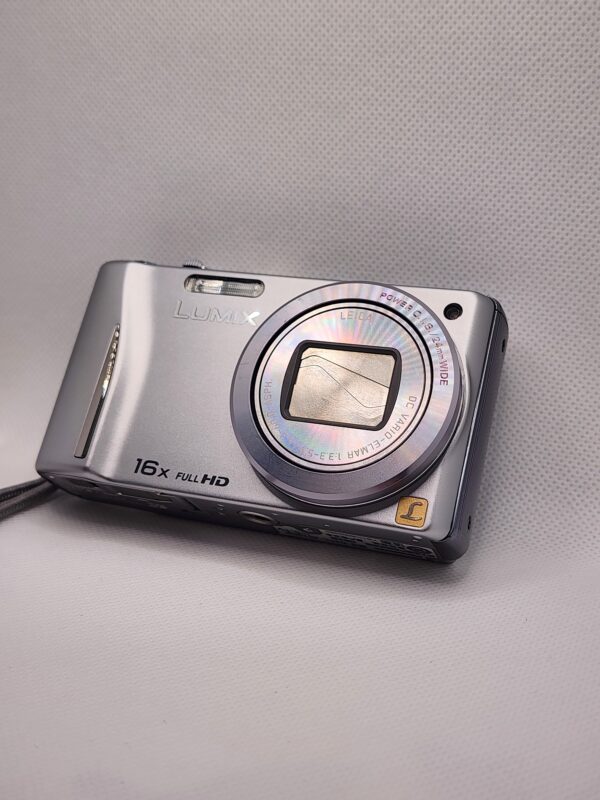 Panasonic Lumix DMC-ZS10