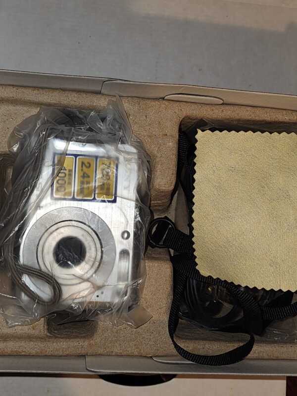 20260112_211049 Sony Cyber-Shot DSC-S700