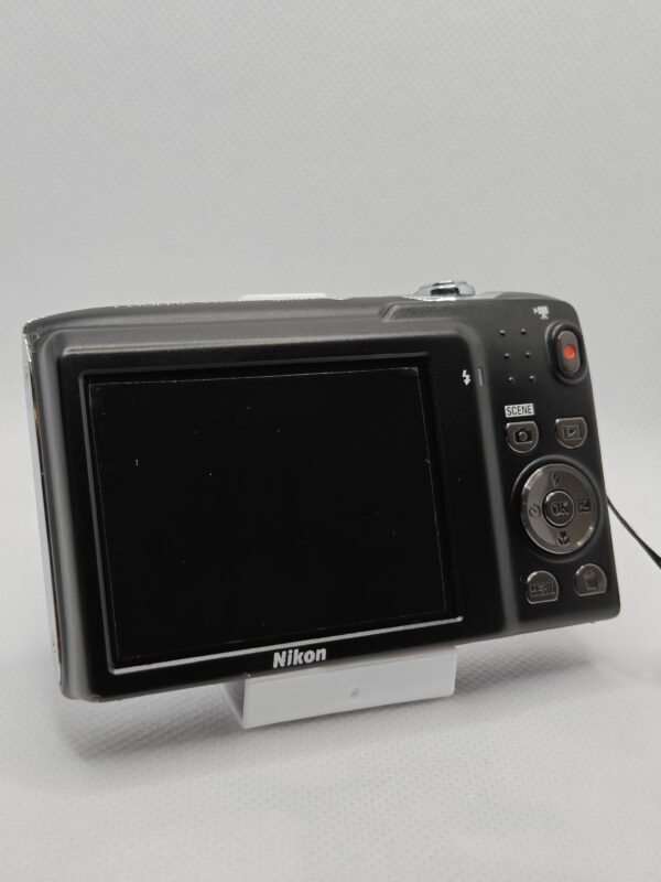 oplus_2097184 Nikon Coolpix S3100