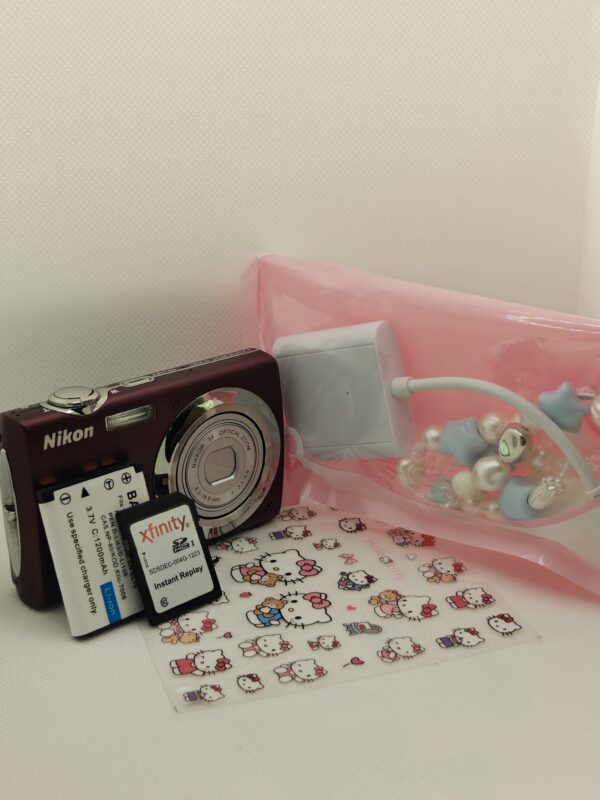 oplus_2097184 Nikon Coolpix S220