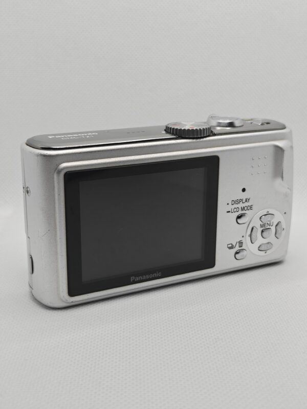 oplus_2097184 Panasonic Lumix DMC-TZ1