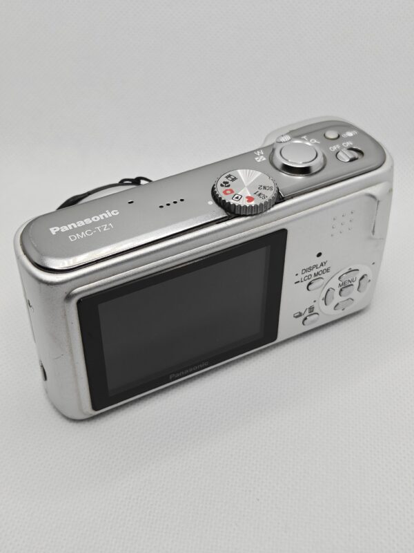 oplus_2097184 Panasonic Lumix DMC-TZ1